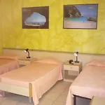 Otel Rosa 3*