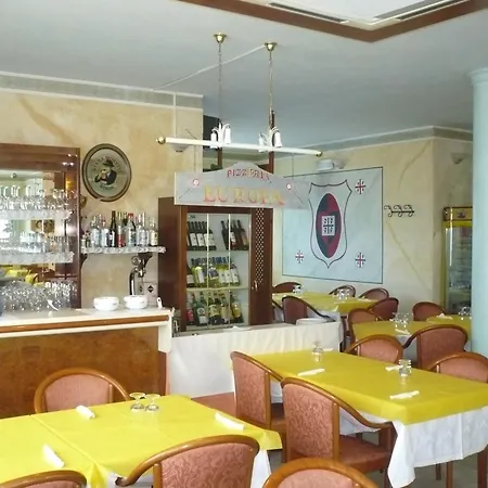 Rosa מלון